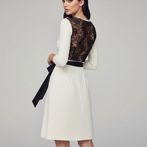 DIANE VON FURSTENBERG Seduction LS Lace Back Wool Wrap Dress